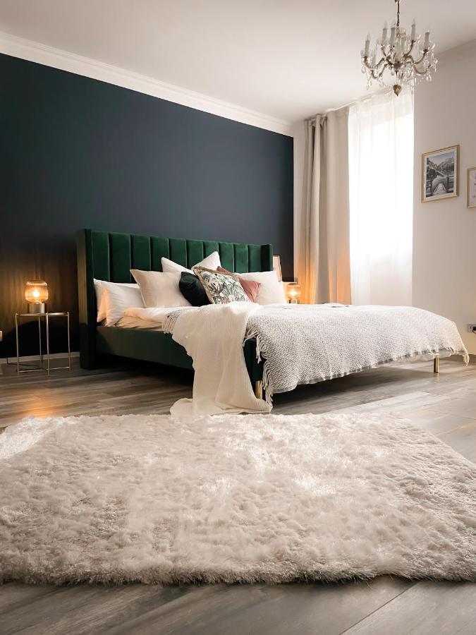 New Deluxe In Quiet Back House * Dresde